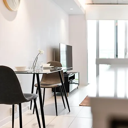 Khayat Homes - The Curve - One Bed Лондон Экстерьер фото