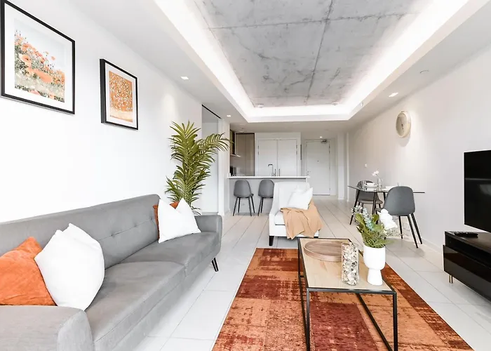 Khayat Homes - The Curve - One Bed