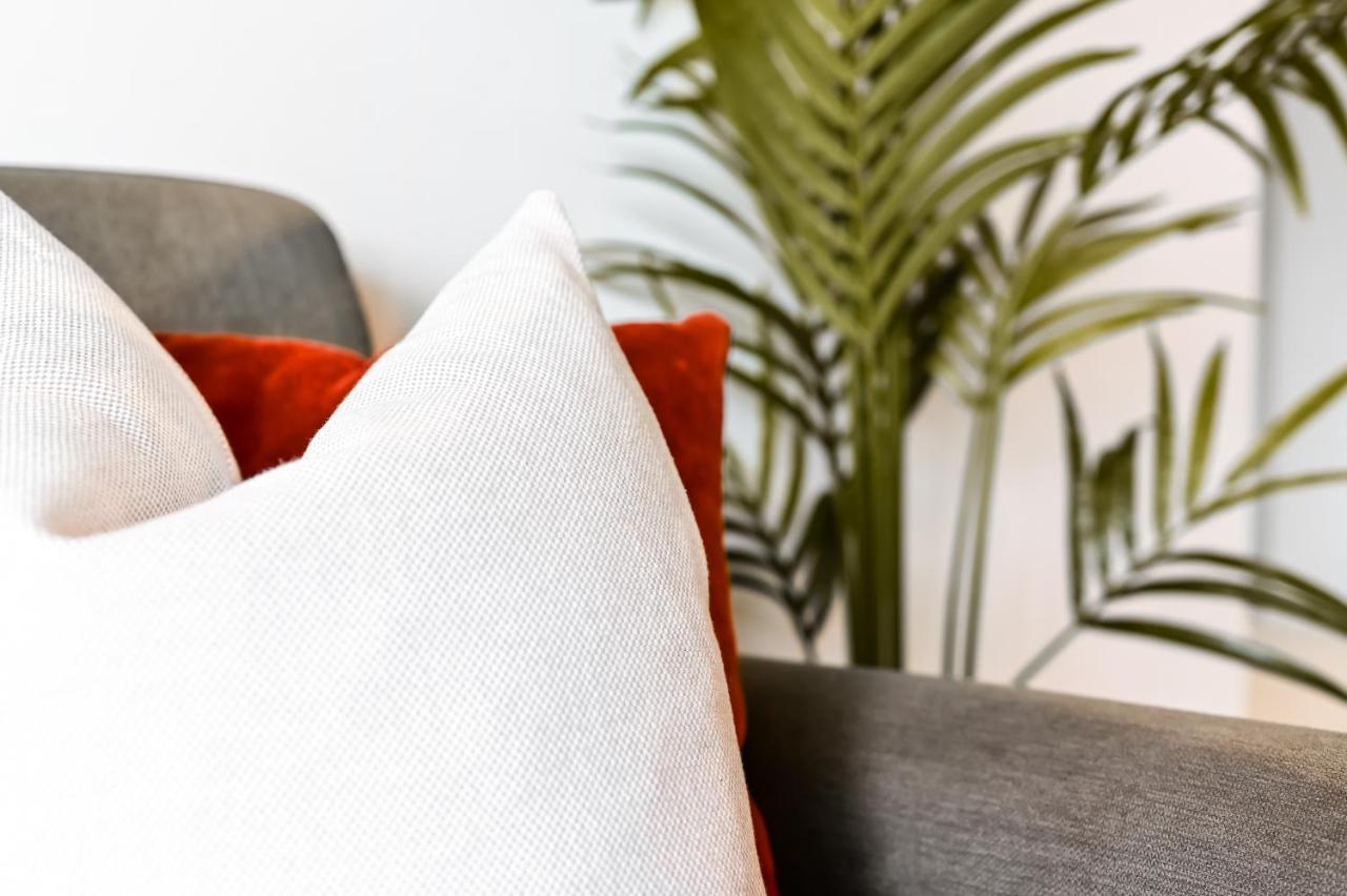 Khayat Homes - The Curve - One Bed Appartement Londres